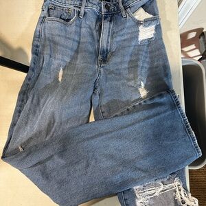 Hollister Men's Distressed Medium Blue Relaxed Jeans